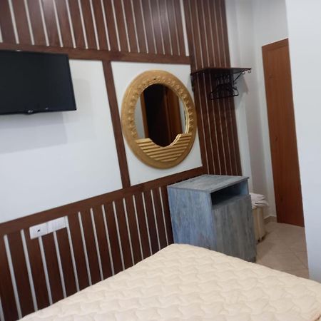 Hotel Relax Dhërmi 외부 사진