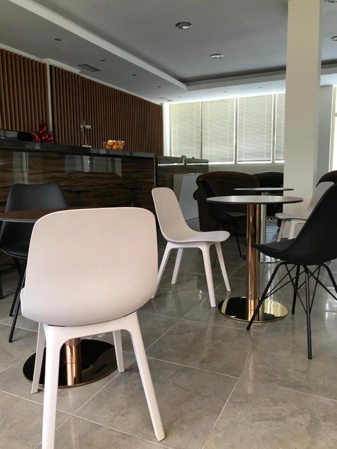 Hotel Relax Dhërmi 외부 사진