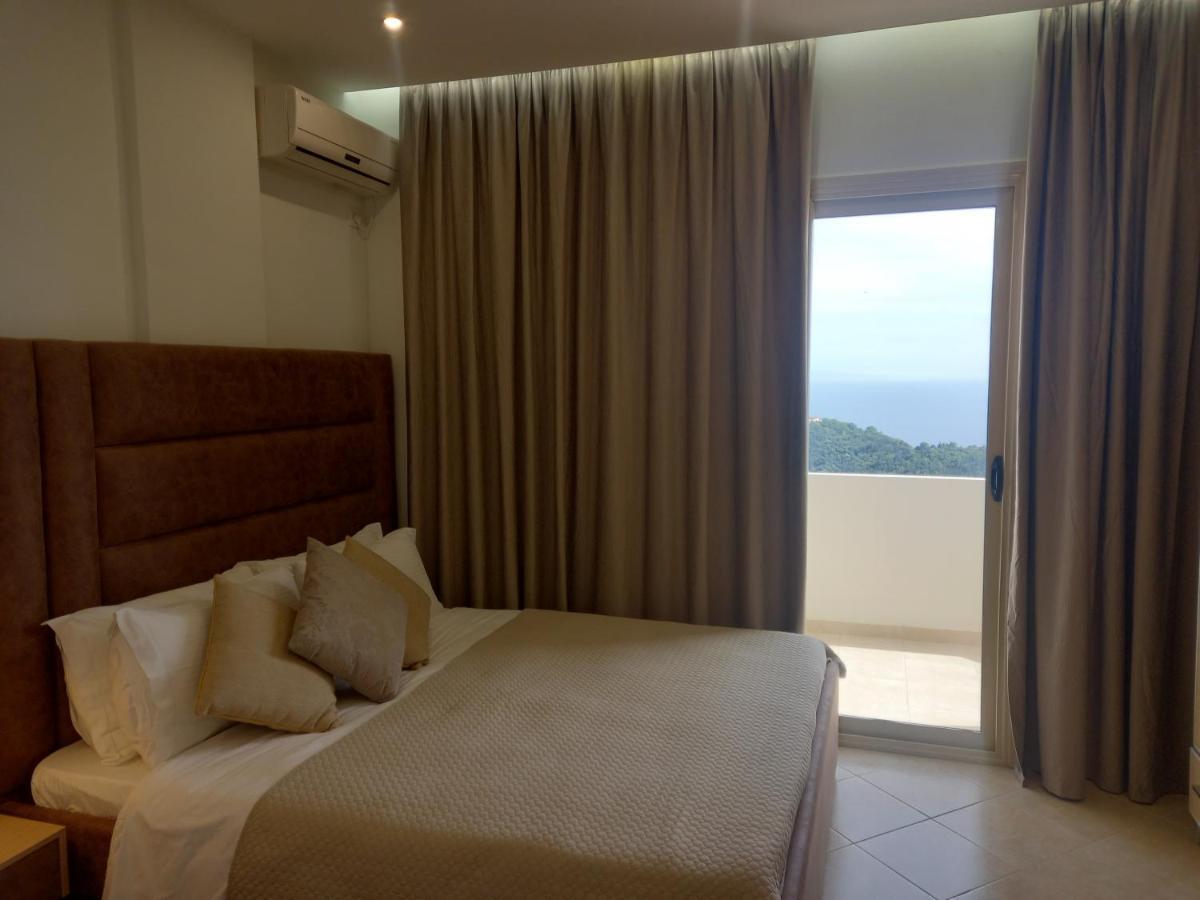 Hotel Relax Dhërmi 외부 사진