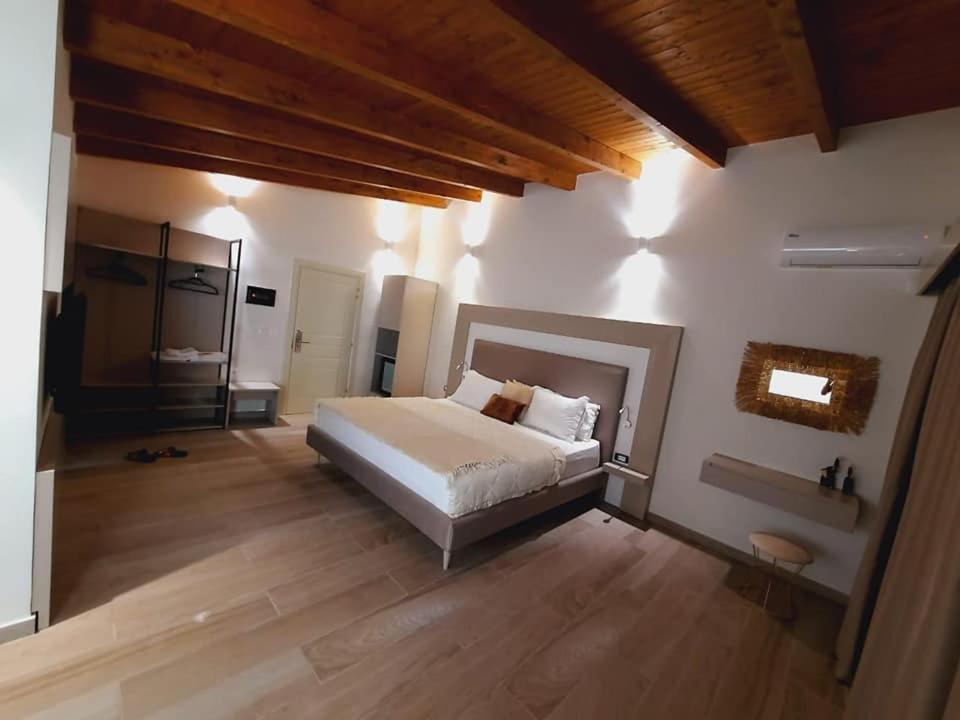 Hotel Relax Dhërmi 외부 사진