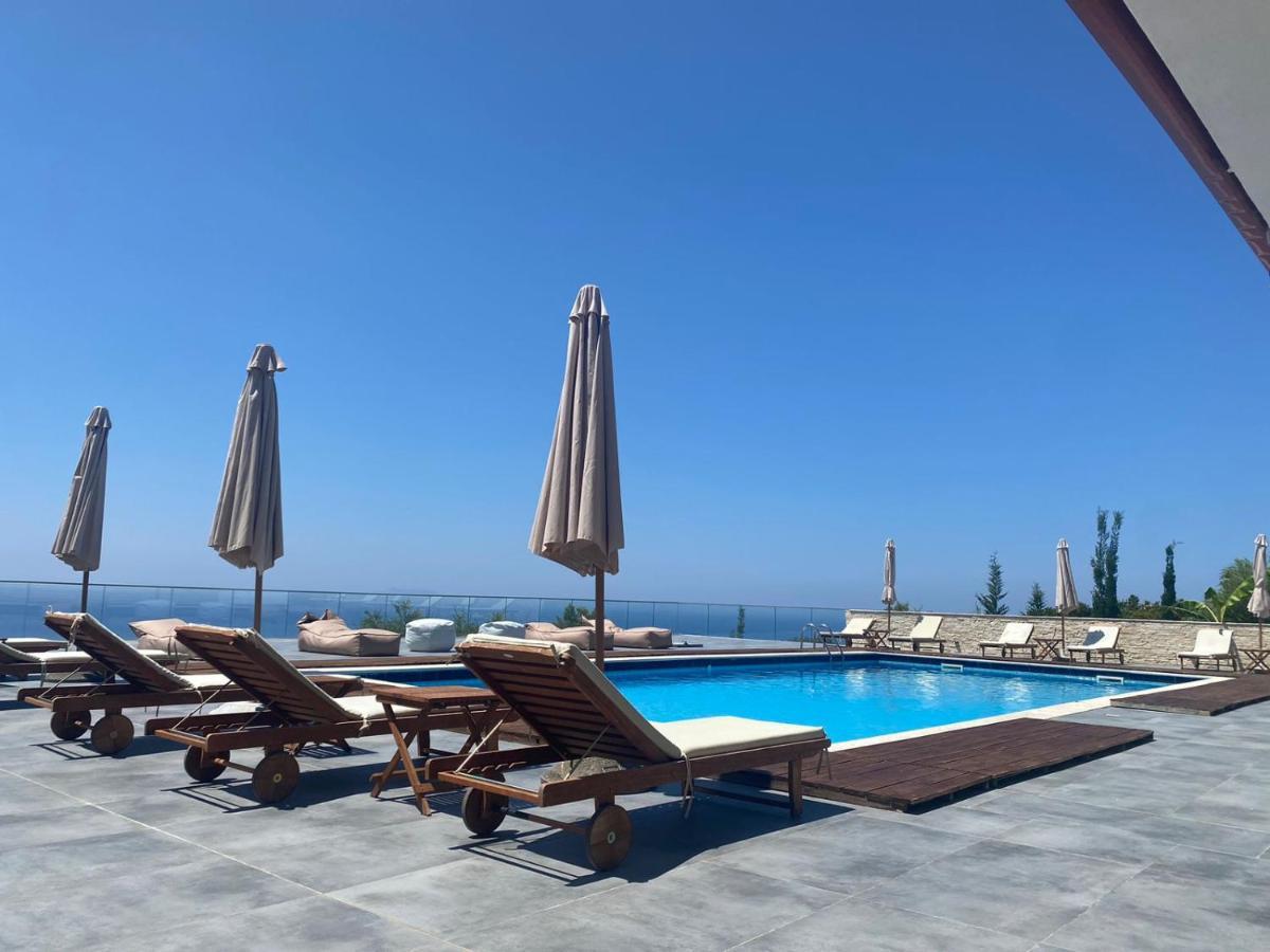 Hotel Relax Dhërmi 외부 사진
