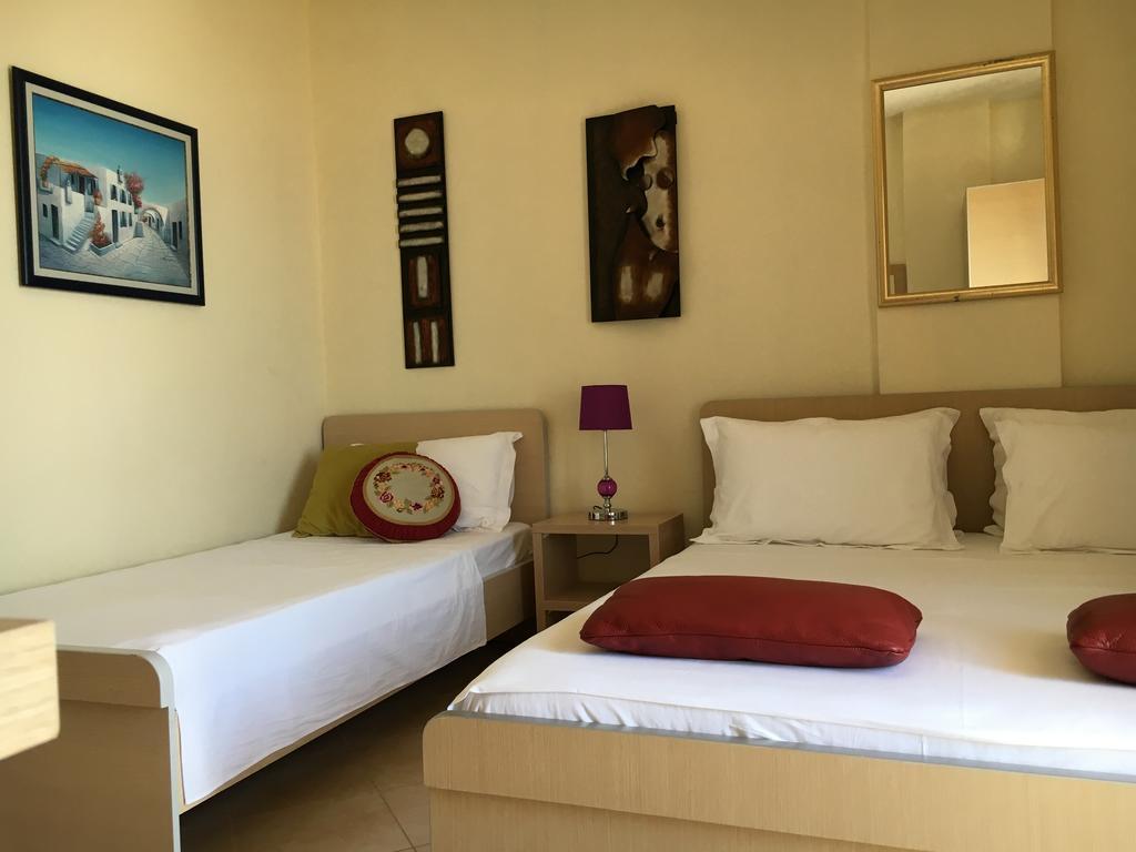 Hotel Relax Dhërmi 객실 사진