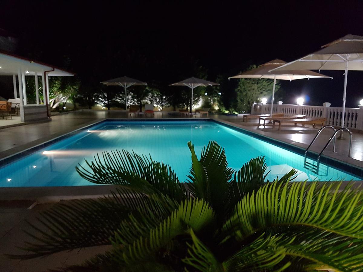 Hotel Relax Dhërmi 외부 사진
